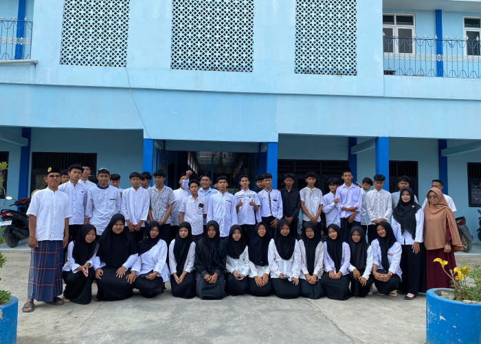 SMA Muhammadiyah Sidareja Tanamkan Nilai Religius dan Cinta Alquran