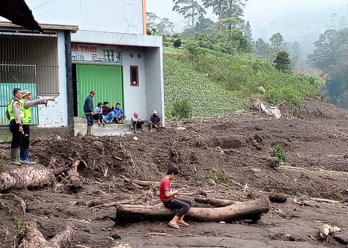Alat Berat Tersendat, Titik Terparah Banjir Bandang Serang Purbalingga Masih Tertimbun
