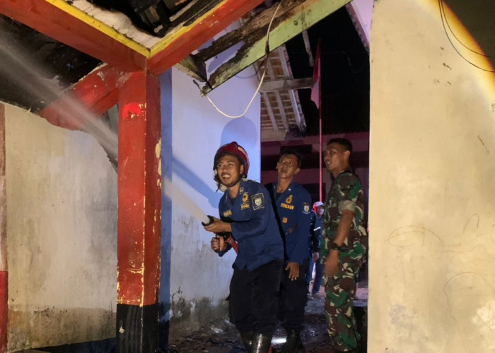 Korsleting Listrik, TK Pertiwi Candiwulan di Purbalingga Terbakar