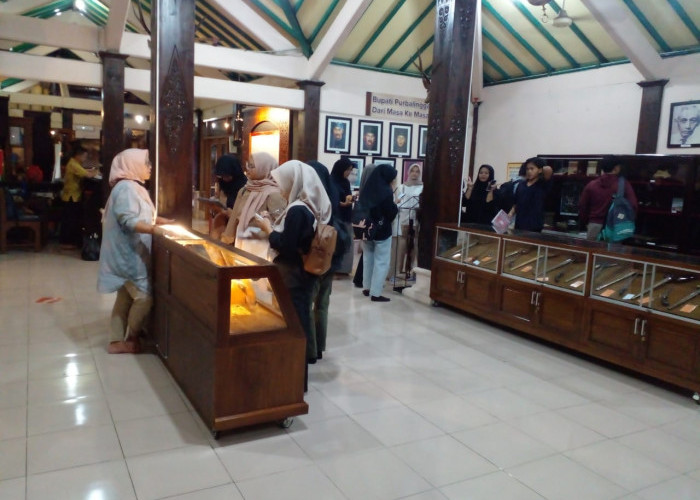Baru 15 Koleksi Museum Soegarda Purbakawatja Miliki Barcode, Digitalisasi Masih Bertahap