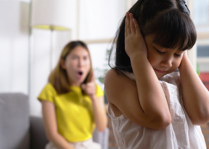 Ciri-ciri Kesalahan pada Parenting yang Salah 