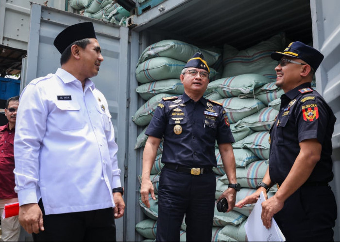 Penyelundupan 90,2 Ton Kratom Terbongkar di Tanjung Emas Semarang, Wagub Jateng Dukung Penuh Penegakkan Aturan