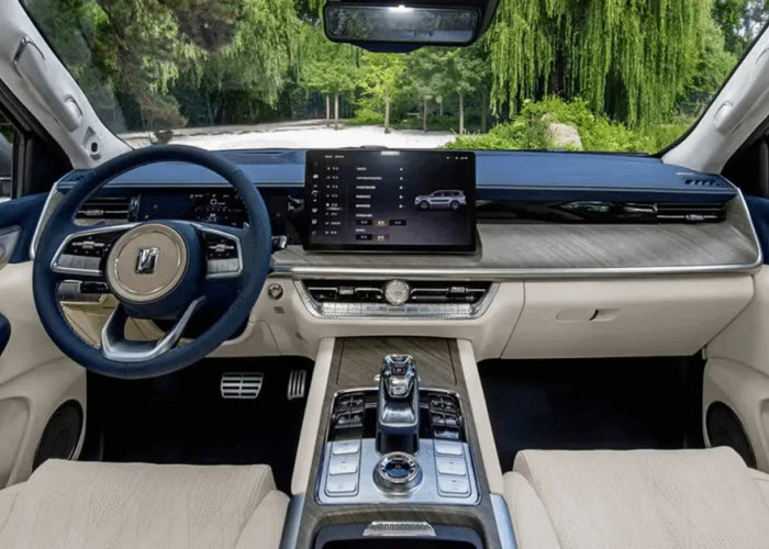 Intip Mobil GWM Tank 500 PHEV Tembus Jarak 1.100 Km Dalam Sekali Pengisian Bahan Bakar