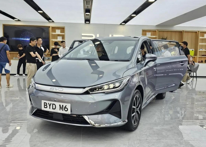 Harga BYD M6 Mulai Rp 380 Jutaan, Bisa Dicicil Rp 6 Jutaan: Mobil Listrik Keluarga Terlaris
