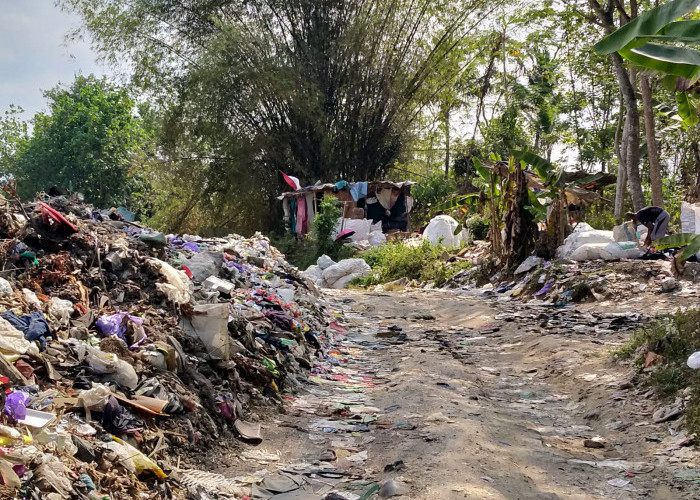 Sebelum Dibuang Ke TPA Tipar Kidul, Kendaraan Sampah Wajib Masuk Hanggar Ajibarang