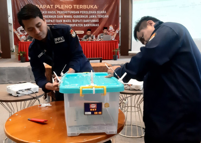 KPU Banyumas Gelar Rekapitulasi Suara, Penetapan Hasil Tunggu Surat MK