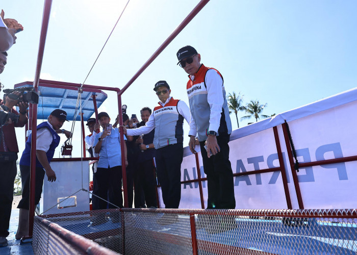 Pertamina Luncurkan Autonomous Trash Skimmer, Kapal Berbasis AI untuk Atasi Sampah Laut