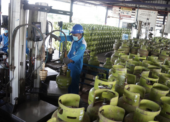 Jelang Ramadan, Pertamina Tambah 16.800 Tabung LPG 3 Kg untuk Cilacap
