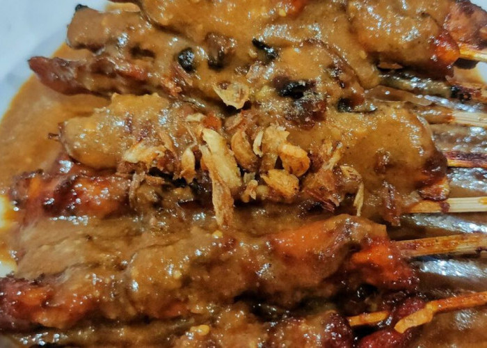Wisata Kuliner Sate Ayam Martawi Khas Cilacap yang Berbeda dari Sate Lainnya