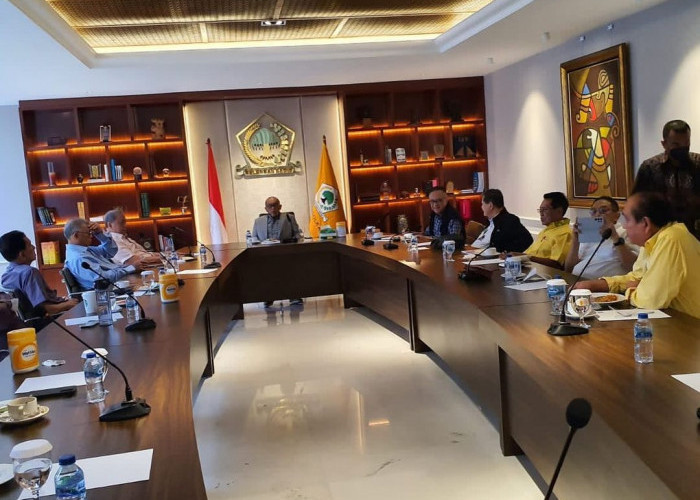 ARB: Dewan Pembina Ingatkan Kader Golkar Soal Target Usung Airlangga di Pilpres 2024