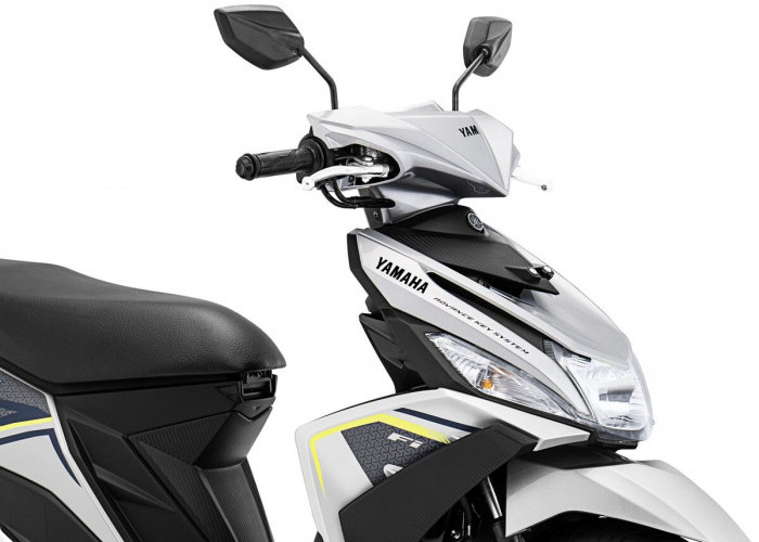 Tentukan Pilihanmu, Motor Listrik Polytron Fox-R Vs Motor Yamaha Mio M3 125