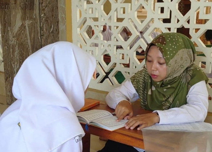 Insentif Guru Ngaji Tidak Cair Tahun Ini