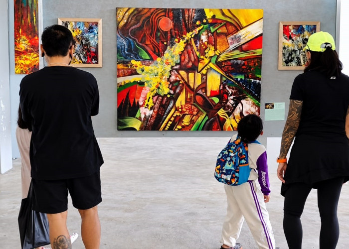Cerita Derajat Nurangkoso, Pensiunan Guru Seni yang Gelar Pameran Tunggal di Banjarnegara