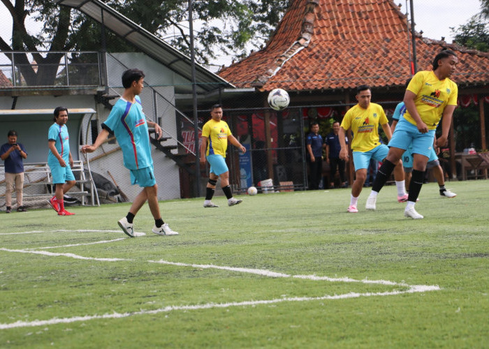 Peringati HPN ke-80, Wartawan Gelar Mini Soccer Bareng Polres