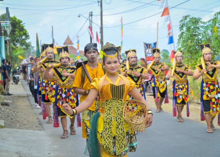 Meriah! Festival Minakjingga di Banjarnegara Suguhkan Kirab hingga Tari Kolosal