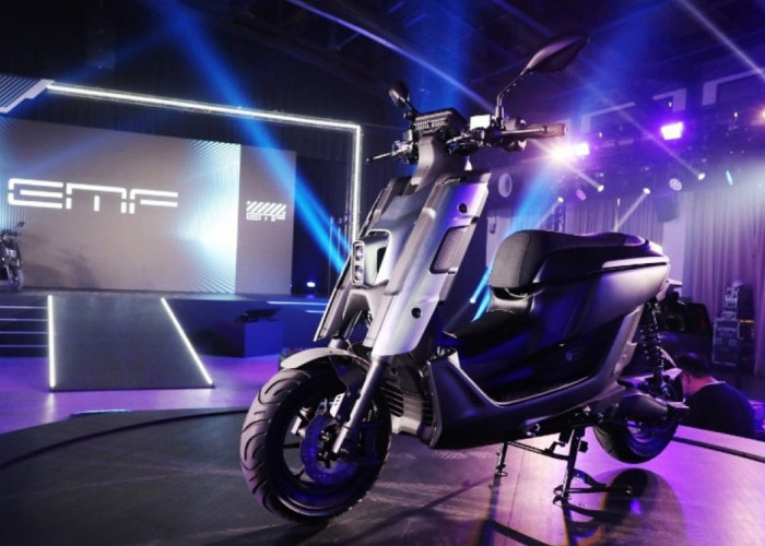 Resmi Meluncur! Intip Desain dan Warna Baru Motor Listrik Yamaha EMF 2024