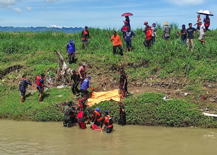 Lansia Ditemukan Meninggal di Sungai Karanganyar