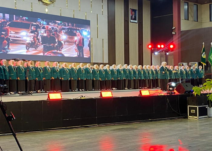 Paduan Suara Gema Bahana Swarantika MAN 3 Banyumas Siap Tampil Terbaik