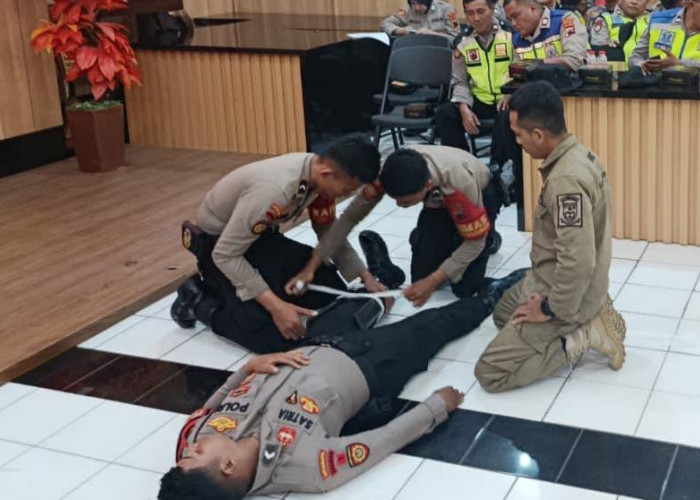 Hadapi Bencana Alam, Pleton Siaga Bhayangkara Polres Purbalingga Dilatih Penanggulangan Bencana