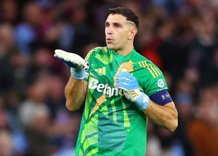 Manchester United Incar Emiliano Martinez, Sistem Tukar Pemain akan Dilakukan dengan Aston Villa?