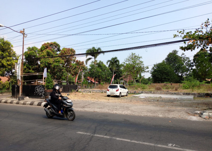 Relokasi PKL Alun-alun Purbalingga Belum Jelas, Lahan Calon Lokasi Malah Dipakai Jualan