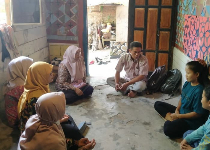 Tiga Bersaudara Kompak Mandeg Sekolah, Camat Tambak Gerak Cepat Cari Solusi