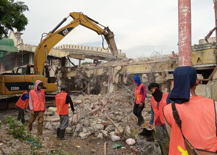 Akhirnya, Pasar Kroya Cilacap Dibongkar 