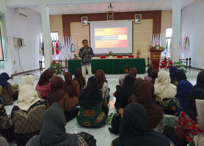 Bawaslu Purbalingga Gencarkan Edukasi Demokrasi ke Siswa, Dorong Pengawasan Partisipatif