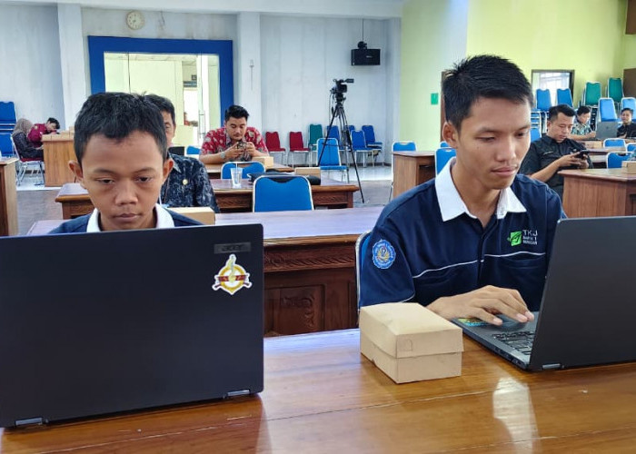 Belajar Otodidak, Dua Remaja Banjarnegara Masuk Program Keamanan NASA