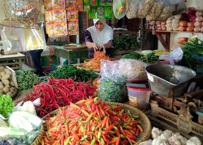 Harga Cabai Merah Turun, Tahan Laju Inflasi di Cilacap