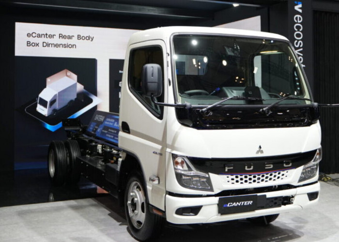 Tampil di GIIAS 2025, Mitsubishi Fuso Bawa Truk Listrik eCanter hingga Fighter-X Terbaru