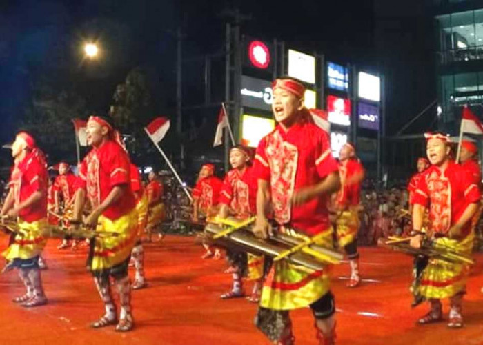 Kelebihan Kenthongan Sebagai Alat Musik Warisan Budaya Lokal Banyumas