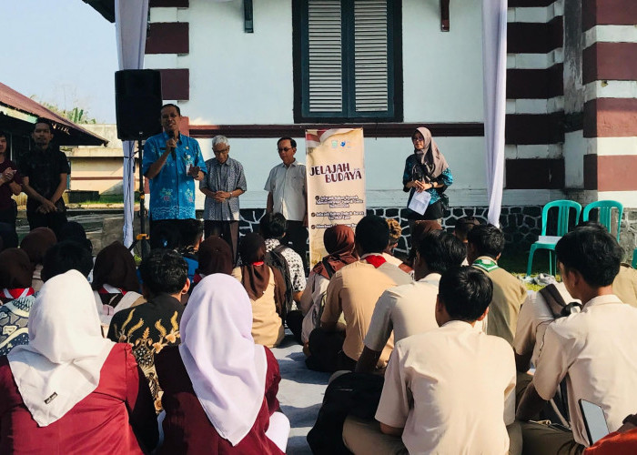 Puluhan Siswa Purbalingga Jelajah Sejarah Eks Pabrik Gula Kalimanah