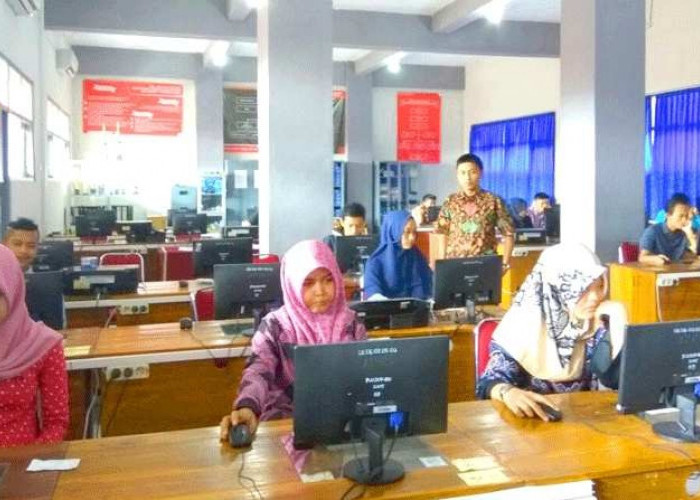 Dindik Fokus Monitoring Pelaksanaan Penilaian Sumatif Paket C