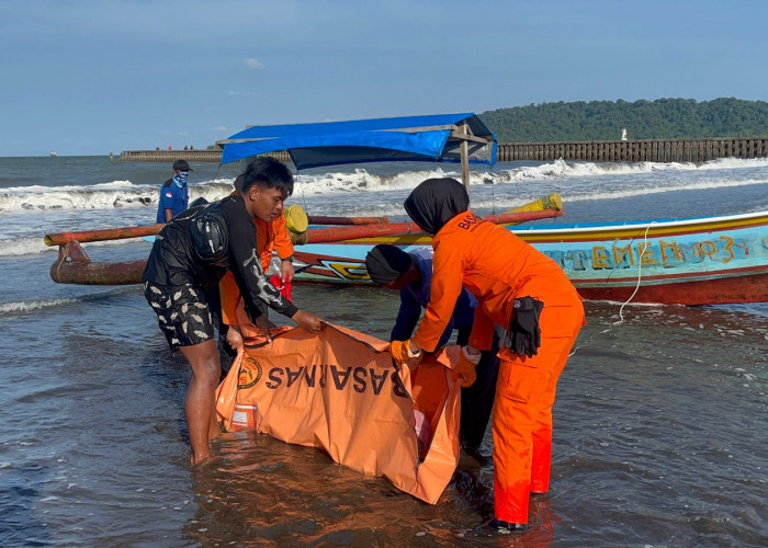 Jenazah Pria Tanpa Identitas Gegerkan Kawasan Pantai Teluk Penyu Cilacap
