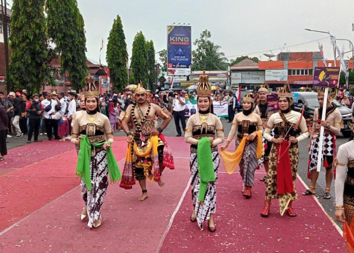 Meriah! Ribuan Orang Saksikan Purbalingga Carnival Vaganza 2022