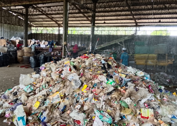 Hanggar Ditargetkan Bersih Dalam Dua Bulan, RDF TPST Sumpiuh Banyumas Diangkut Setiap Hari