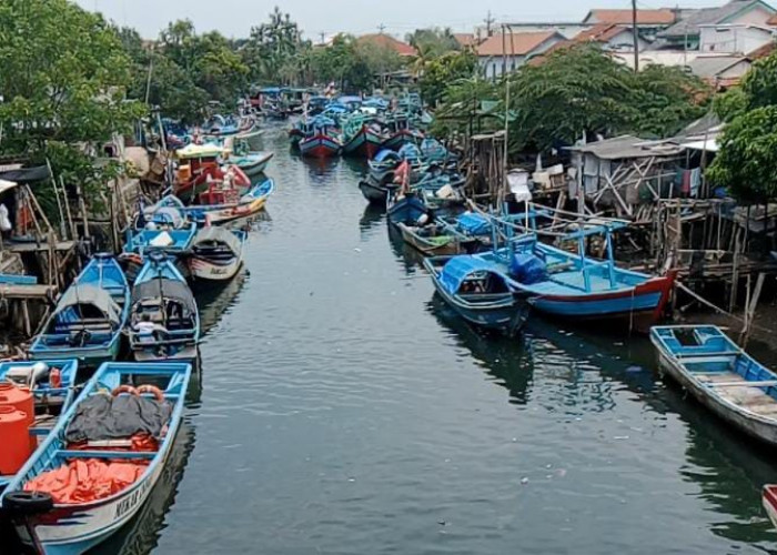 Cuaca Buruk, Nelayan Cilacap Pilih Tak Melaut Demi Keselamatan