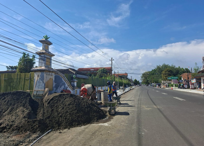Pedagang UMKM di Jalan A Yani Berharap Dapat Lapak Permanen Pasca Rampungnya Cilacap Heritage