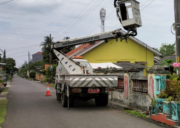 122 Titik PJU Baru Dipasang, Jalanan Cilacap Makin Terang dan Aman