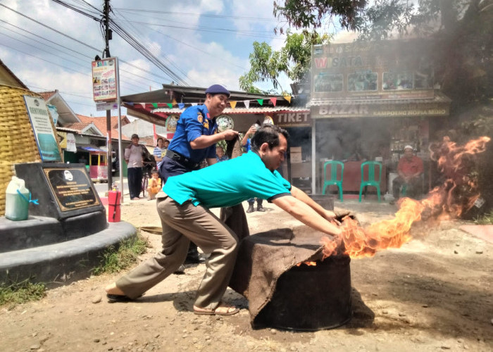 Gentong di Kampung Nopia Terbakar Nyaris Merembet, Ini Langkah Pemdes Pekunden