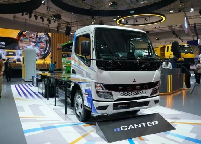 Bukan Cuma Truk Listrik, Mitsubishi Fuso eCanter Bawa Gebrakan Baru di GIIAS 2026