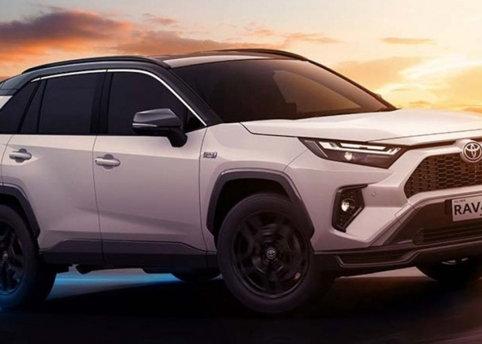 Bukan Sekadar Hybrid, Ini Perbedaan Toyota RAV4 HEV dan PHEV Terbaru