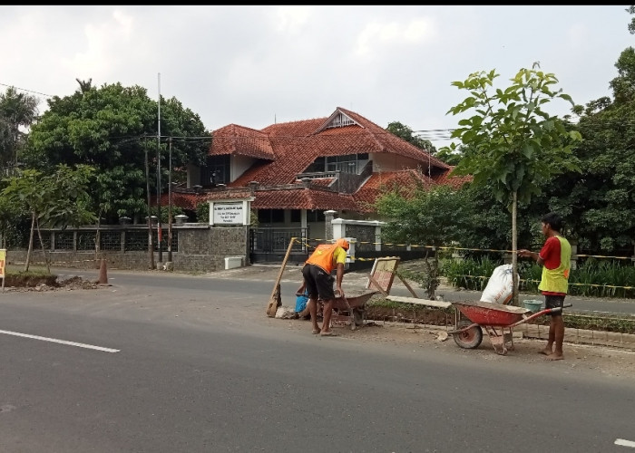 Renovasi  Median Jalan A Yani Purwokerto Ditarget Rampung 3 Bulan