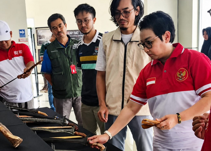 Workshop Pembuatan Keris Meriahkan Pameran Cagar Budaya Cilacap