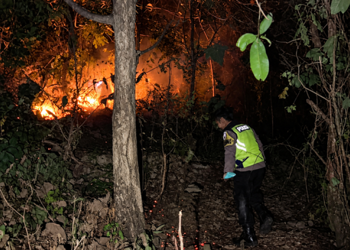 Lima Hektar Lahan Perhutani di Sikayu, Kebumen Terbakar