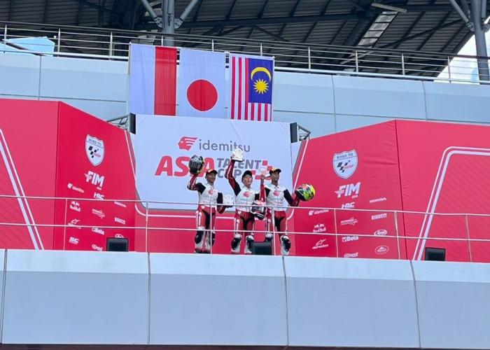 Pembalap Binaan Astra Honda Kibarkan Merah Putih dari Podium IATC Malaysia