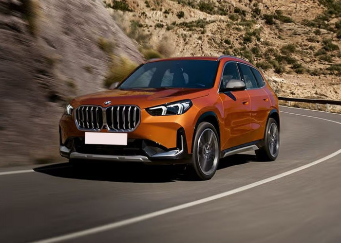 Perbandingan BMW X1 2025 dengan Lexus UX dan Audi Q3, Siapa Paling Unggul?