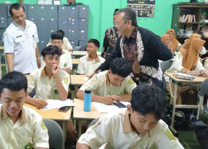 62 Murid MAN 2 Banyumas Masih Absen, Petugas Kirim Sampel Makanan ke Semarang