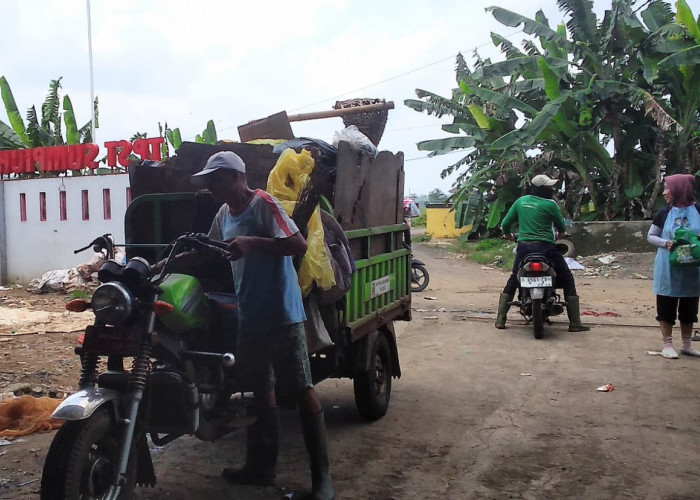 Dua Dapur MBG Konsultasi Pengelolaan Sampah ke TPST Sumpiuh